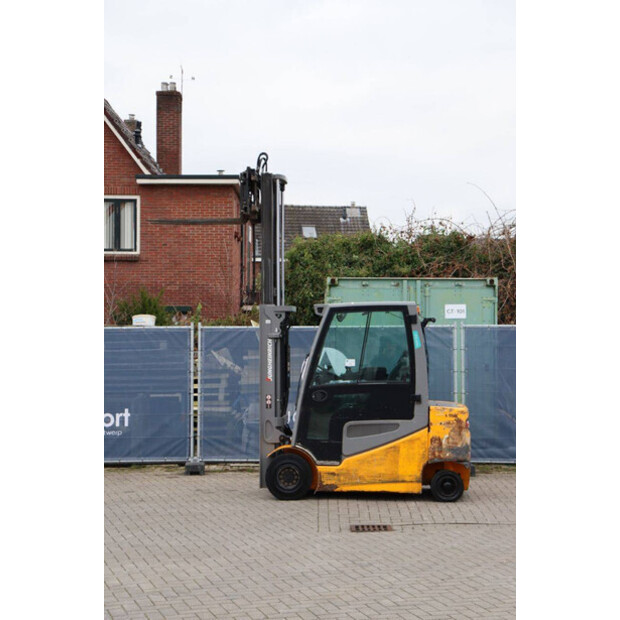 2019 Jungheinrich EFG 425S-44519337