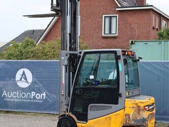 2019-jungheinrich-efg-425s-44519338