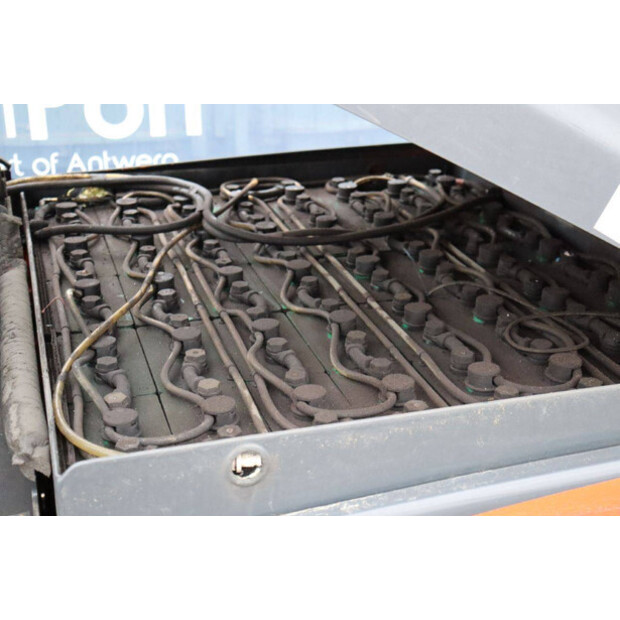 2020 ليندي E25L-01-44519382