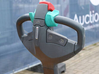 2020-jungheinrich-ejc-110-44519443