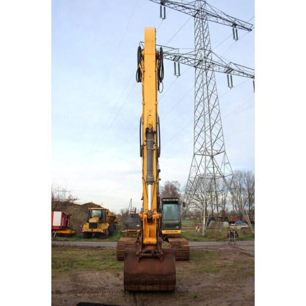 2012 نيو هولاند كوبلكو 385C-44519458