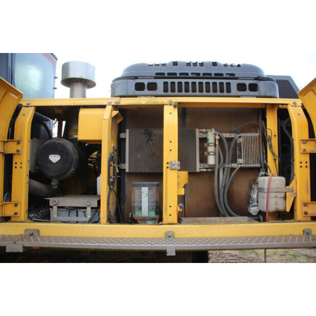 2012 نيو هولاند كوبلكو 385C-44519475