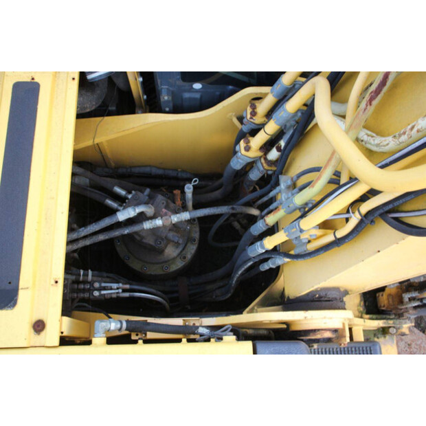 2012 نيو هولاند كوبلكو 385C-44519478