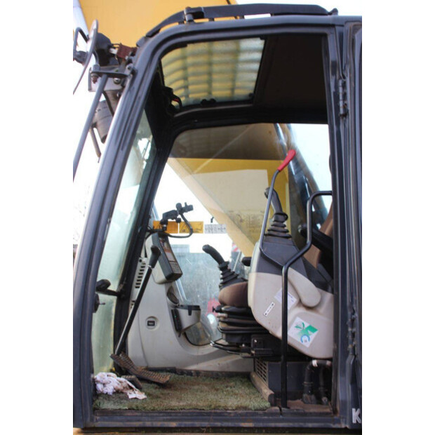 2012 نيو هولاند كوبلكو 385C-44519484