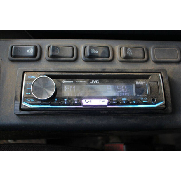 2012 نيو هولاند كوبلكو 385C-44519489