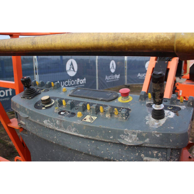 2015 JLG M600JP-44519536