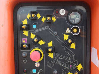 2015-jlg-m600jp-1397921-44519546