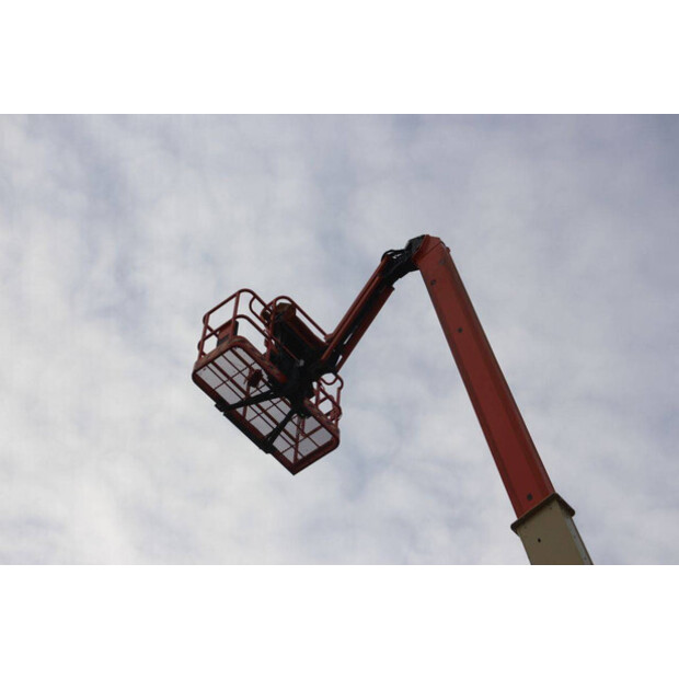 2015 JLG M600JP-44519555