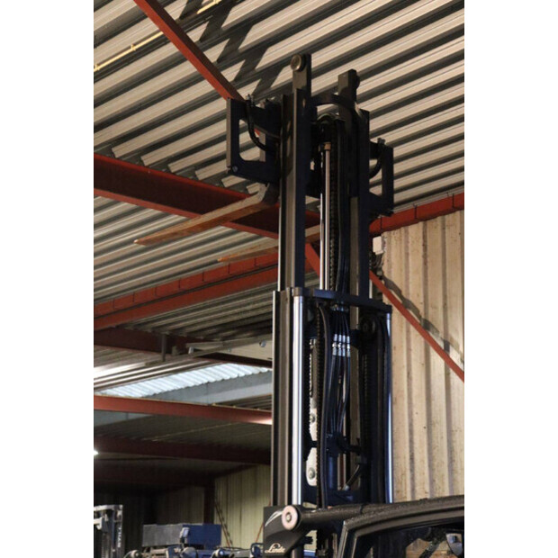 2017 ليندي E25HL-01/600-44519849