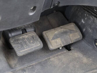 2017-linde-e30-01-1397933-44519985