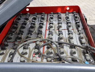 2017-linde-e30-01-1397933-44519998