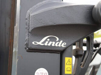 2017-linde-e30-01-1397933-44519999