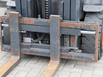 2020-linde-e25l-01-1397937-44520120