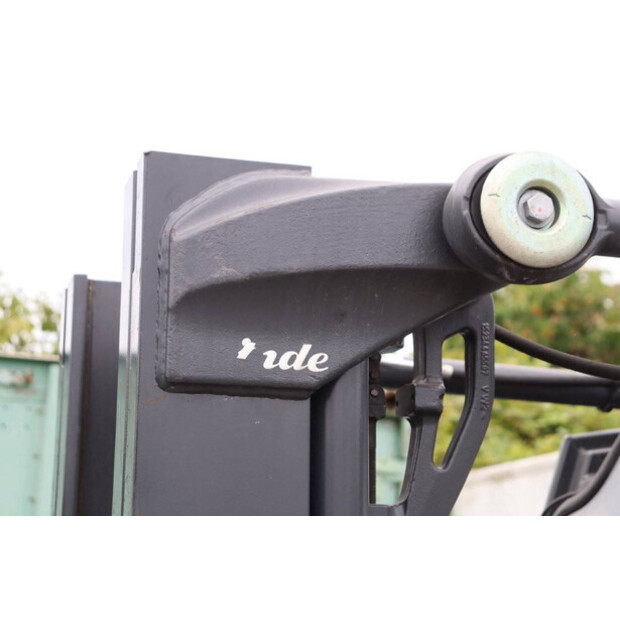 2020 Linde E25L-01-44520130