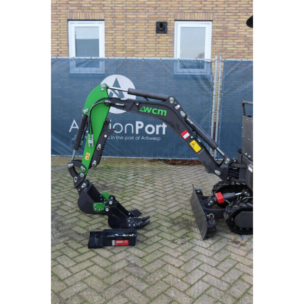 2023 WCM CTX8010-44520203