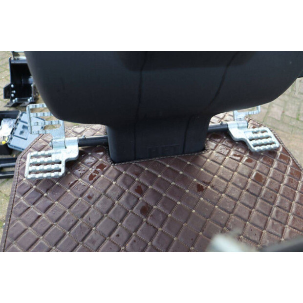 Maybach DW-08-44520265