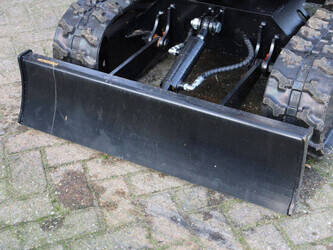 2025-puch-ht10-44520437