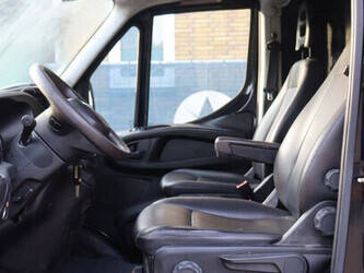 2020-iveco-daily-40c21-hi-matic-44520639