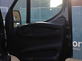 2020-iveco-daily-40c21-hi-matic-44520663