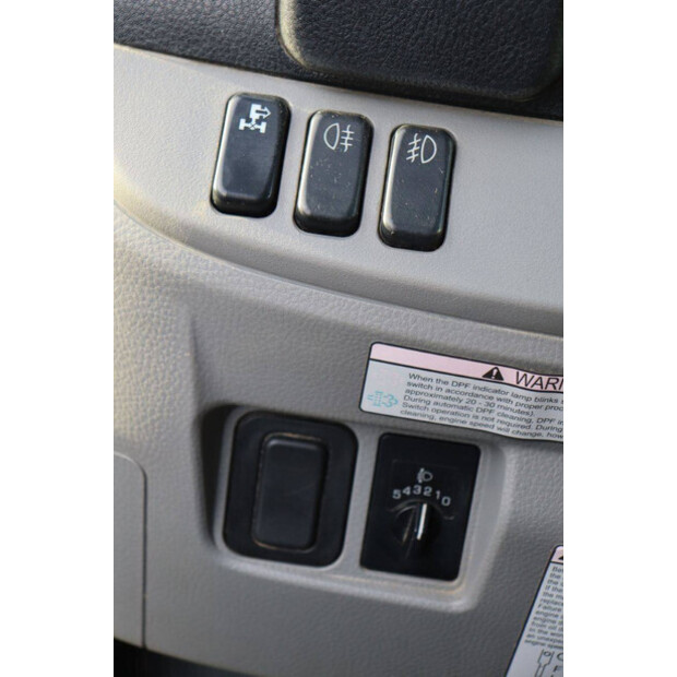 2019 MITSUBISHI Fuso-44520707