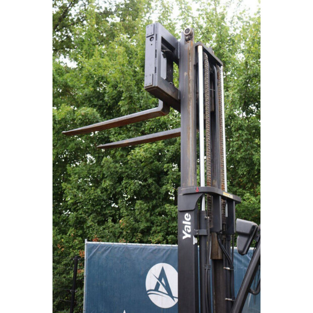 2006 Yale GLP55MJ-44520856