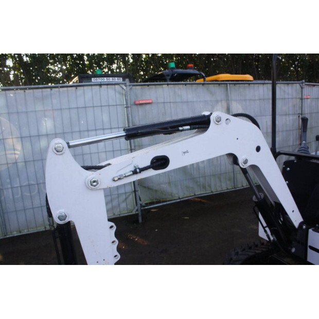 2025 كولت KV13-44520864