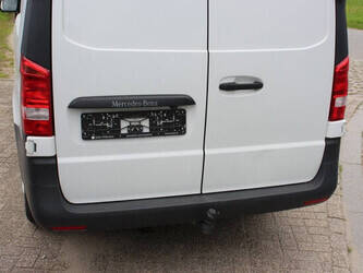 2017-mercedes-benz-vito-1397958-44520885