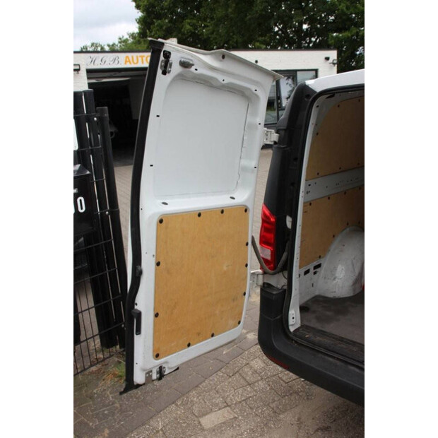 2017 Mercedes-Benz Vito-44520888