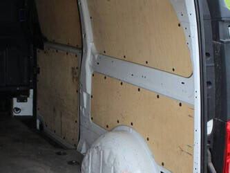 2017-mercedes-benz-vito-1397958-44520890