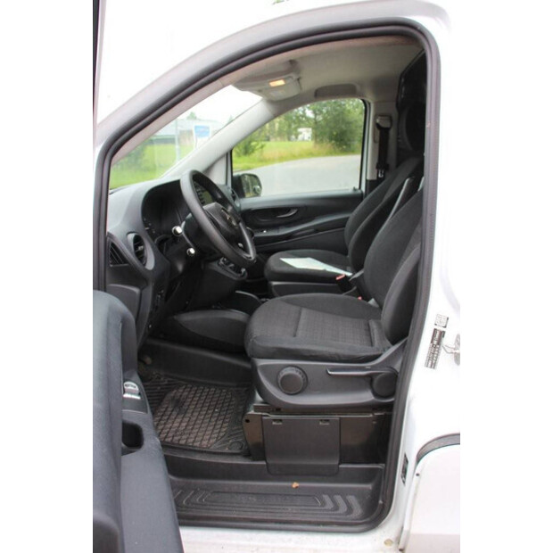 2017 Mercedes-Benz Vito-44520903