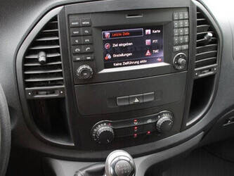 2017-mercedes-benz-vito-1397958-44520909