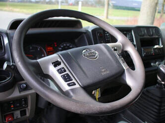 nissan-nt500-1397959-44520946