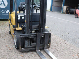 2008-yale-gdp30vx-44521002