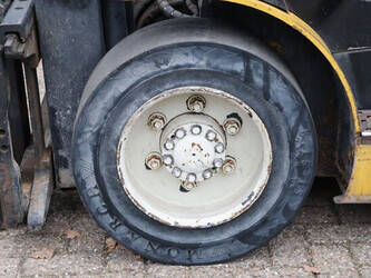 2008-yale-gdp30vx-44521010