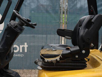 2008-yale-gdp30vx-44521015