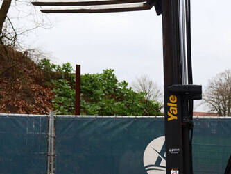 2008-yale-gdp30vx-44521029