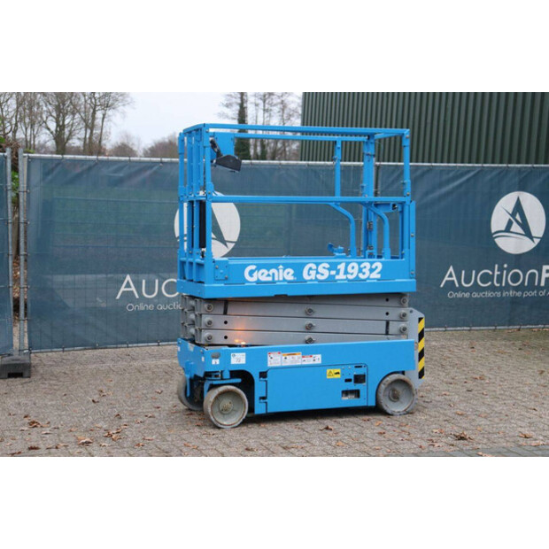 2011 Genie GS-1932-44521058