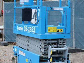 2011-genie-gs-1932-1397964-44521061