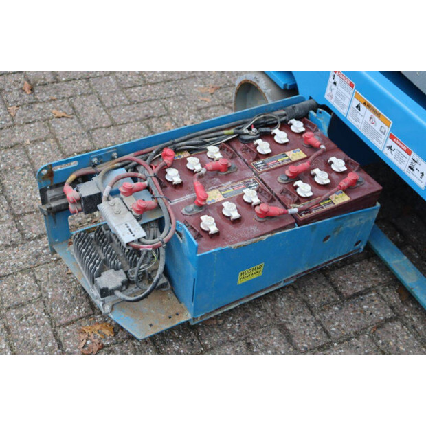 2011 Genie GS-1932-44521069