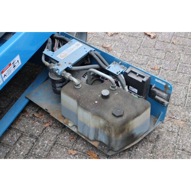 2011 Genie GS-1932-44521072