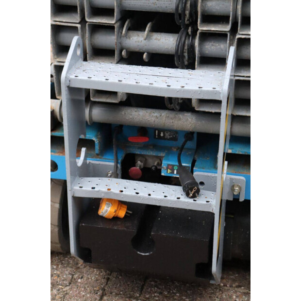 2011 Genie GS-1932-44521074