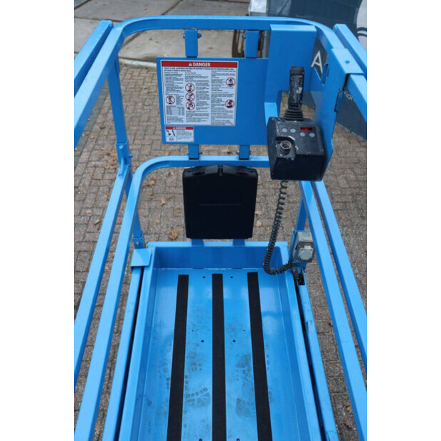 2011 Genie GS-1932-44521077