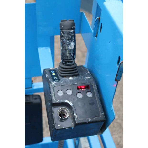 2011 Genie GS-1932-44521079