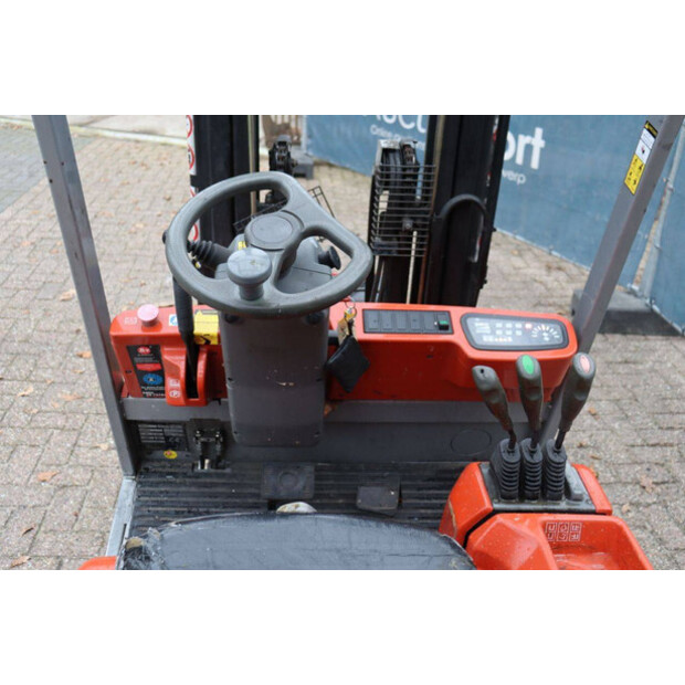 2007 BT C3E160-44521134