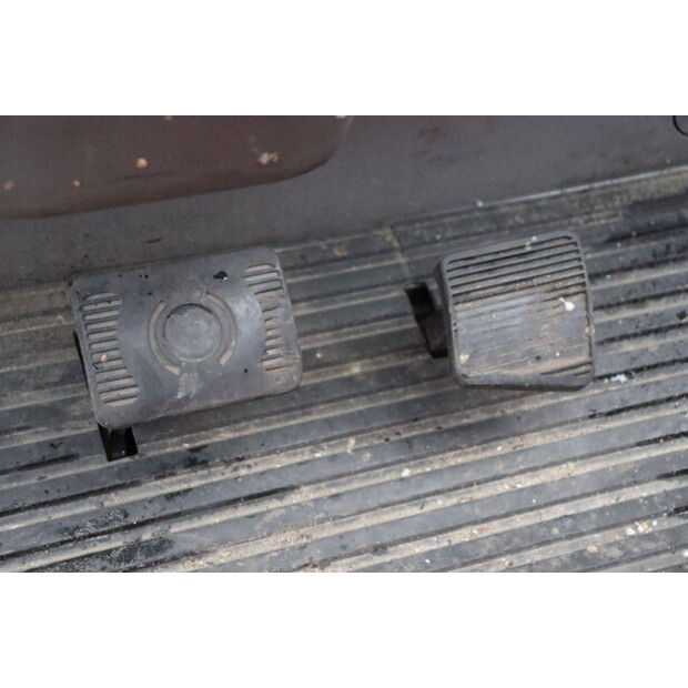 2007 BT C3E160-44521137