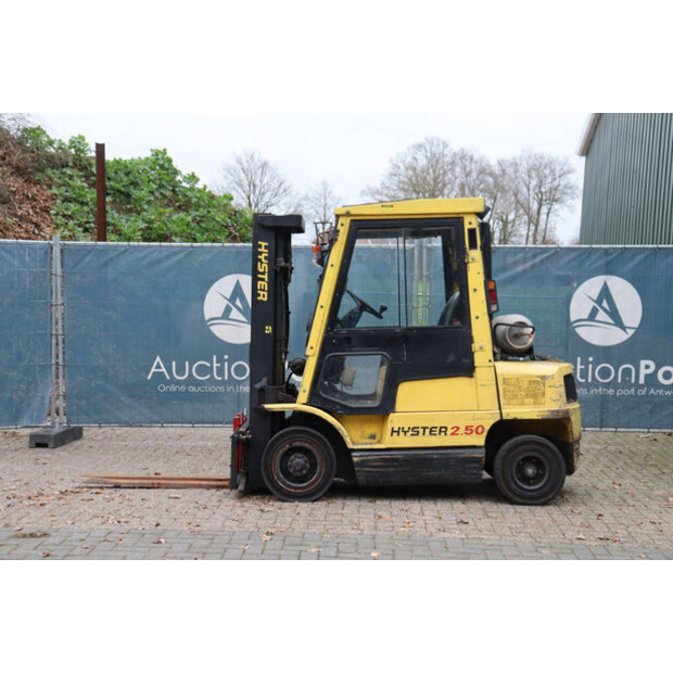 2000 هايستر H2.50XM-44521152