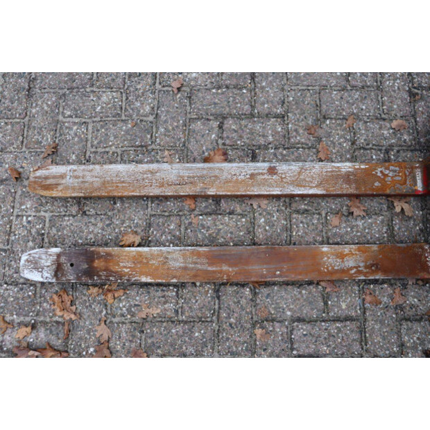 2000 هايستر H2.50XM-44521161