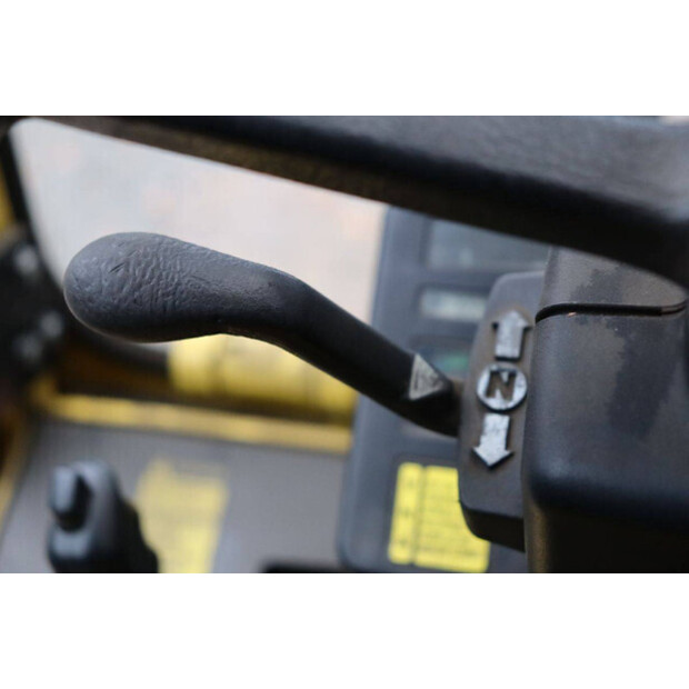 2000 هايستر H2.50XM-44521179