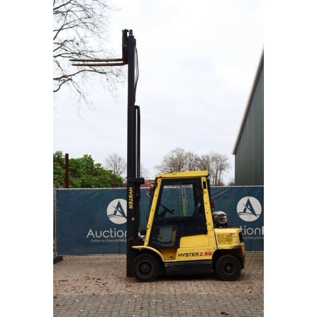 2000 هايستر H2.50XM-44521185