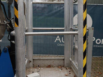 2012-bluelift-c14-6-5h-44521299